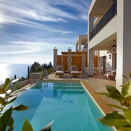 Angsana Corfu & Отель Бенитсес